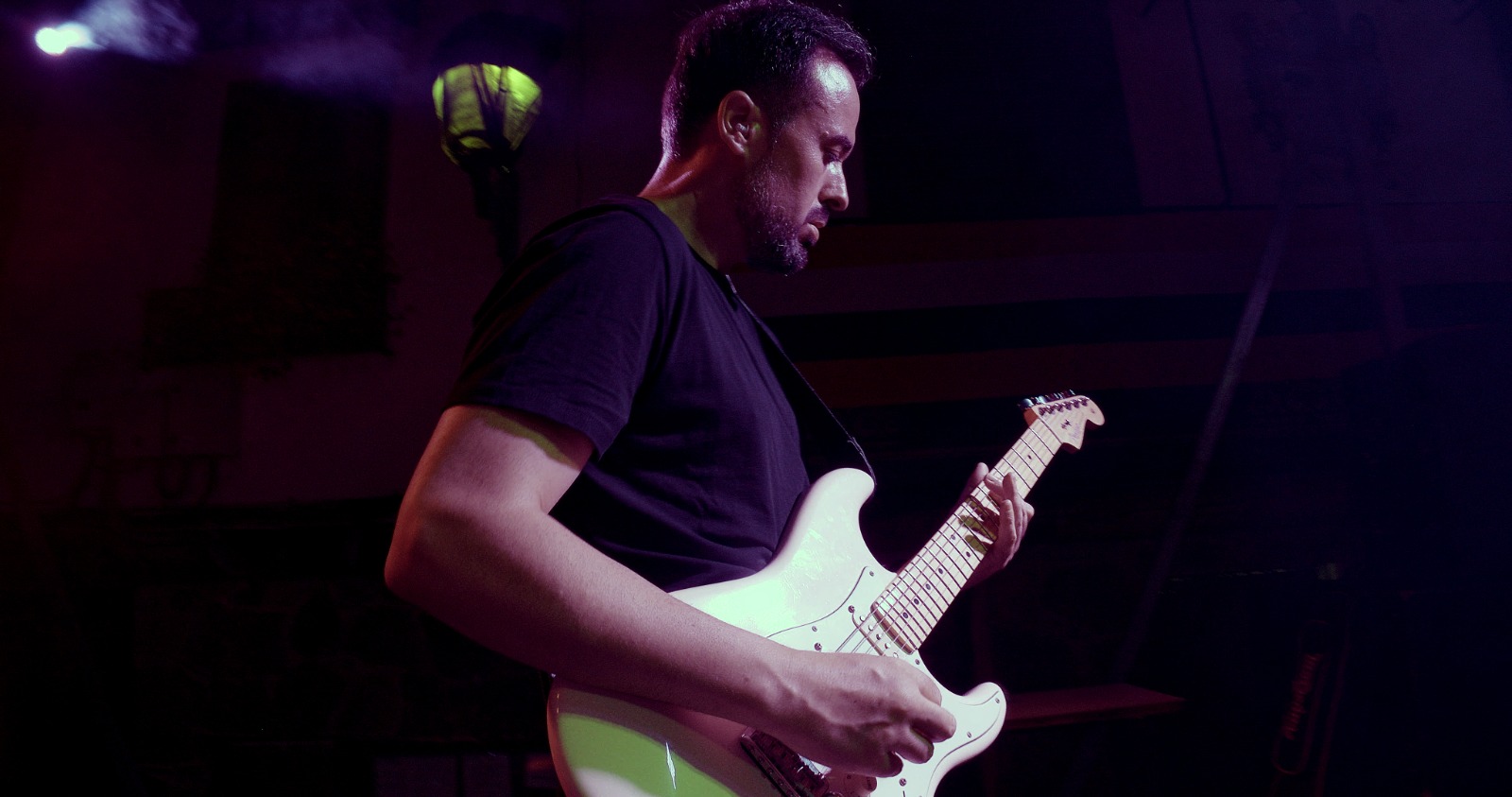 Ricardo Chinchilla Fuentes,Profesor de Guitarra española,Guitarra eléctrica